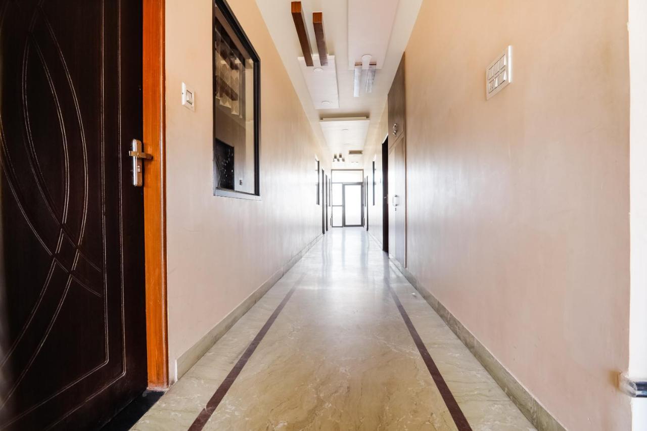 Capital O70964 Hotel D Mercy Nagpur Exterior photo