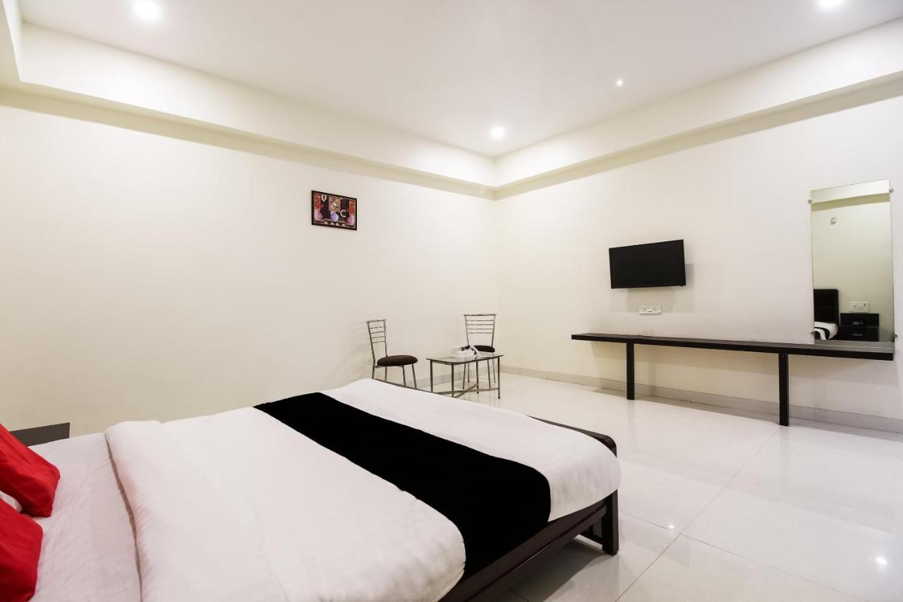 Capital O70964 Hotel D Mercy Nagpur Exterior photo